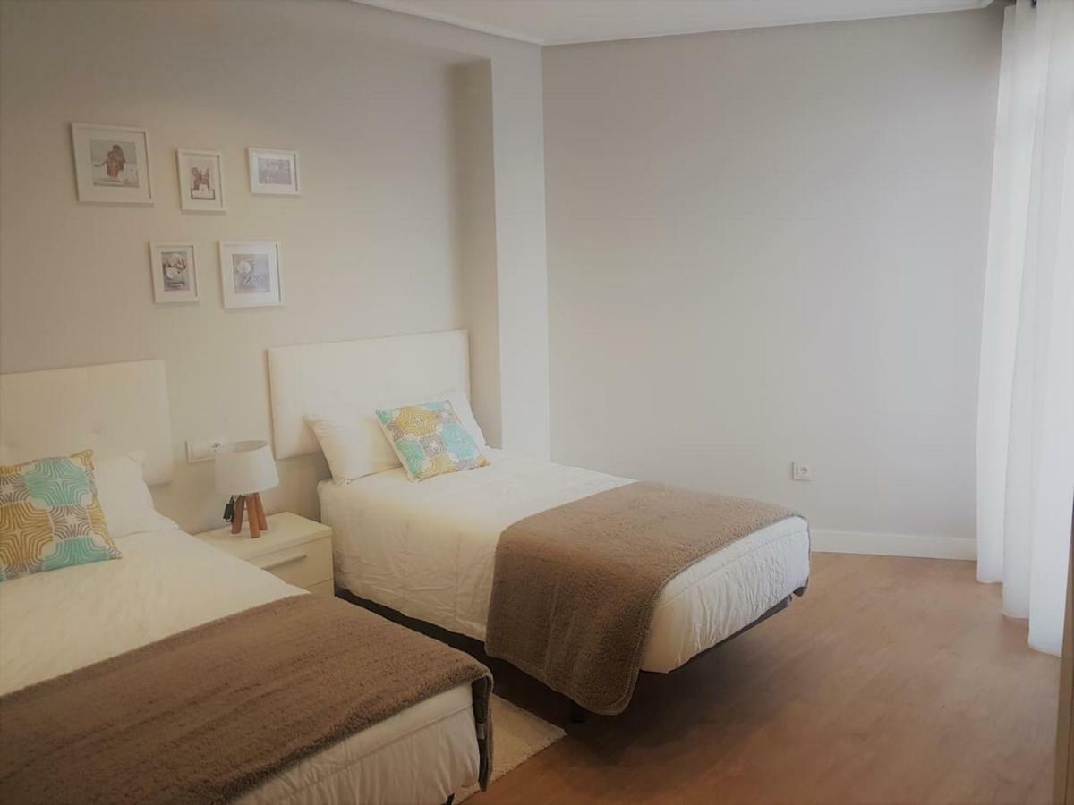 Quatre Casas Apartment Оуренсе Екстериор снимка